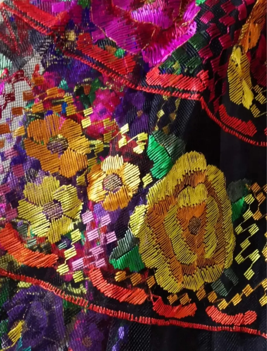 Conjunto Artesanal Chiapaneca Bordado A Mano Ajustable - Imagen 3